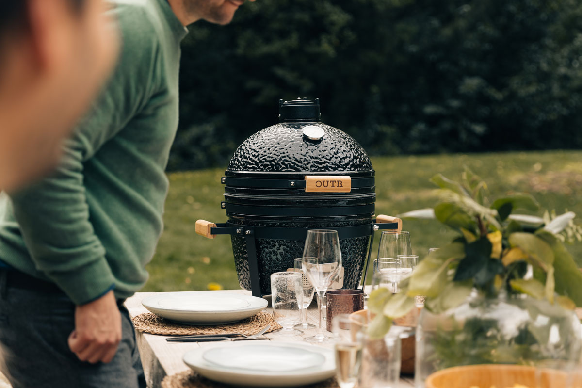 Kamado Outr