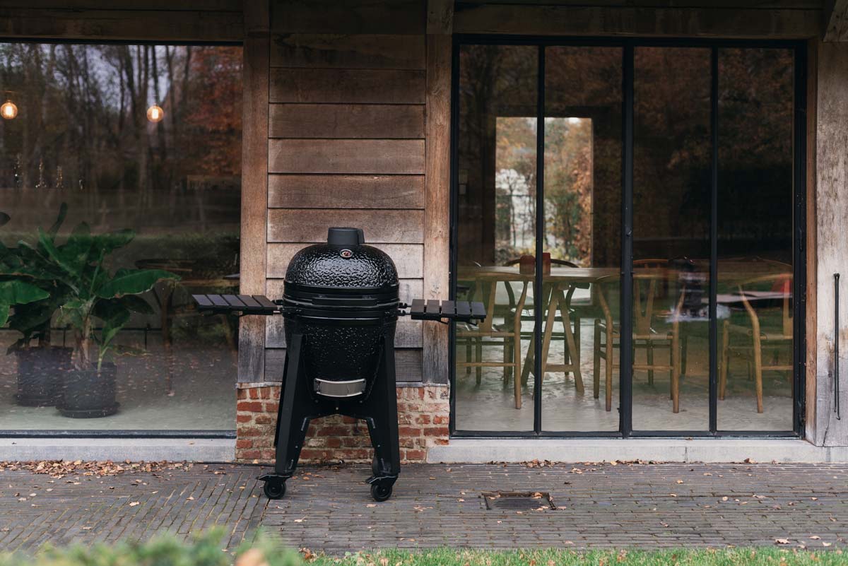 Kamado Outr