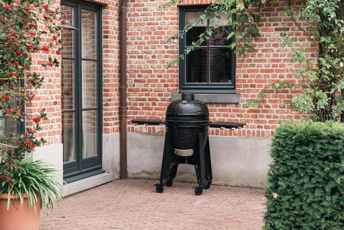 Kamado Outr